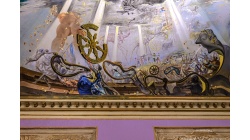 Сальвадо́р